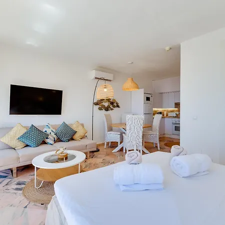 Sea Front Apartmán *