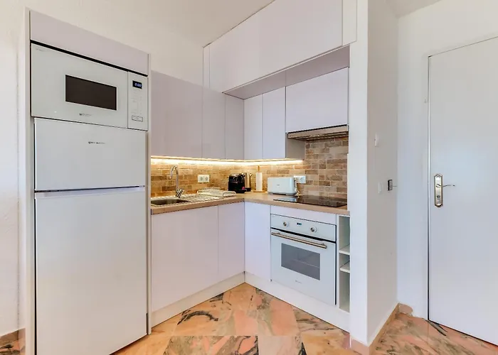 Sea Front * מארבלה